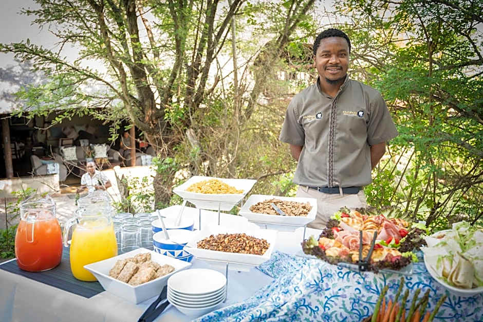 Kambaku Safari Lodge