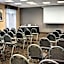 Holiday Inn Express & Suites Laurel Lakes By IHG