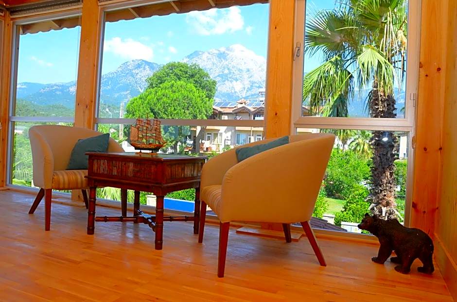 Amore Hotel Teki̇rova