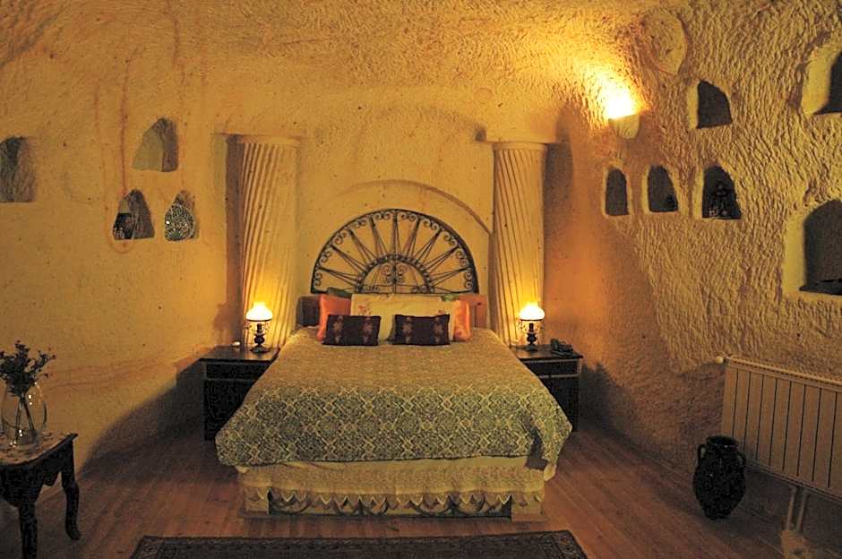 Elkep Evi Cave Hotel