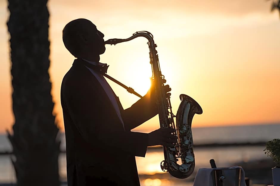 Constantinou Bros Asimina Suites Hotel