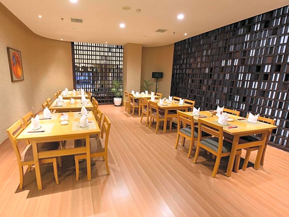 Sakura Park Hotel And Residence