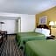 Travelodge by Wyndham Chambersburg