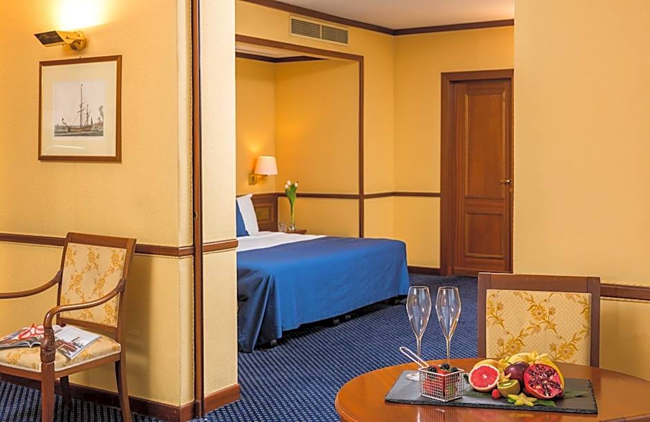 Leonardo Hotel Milan City Center