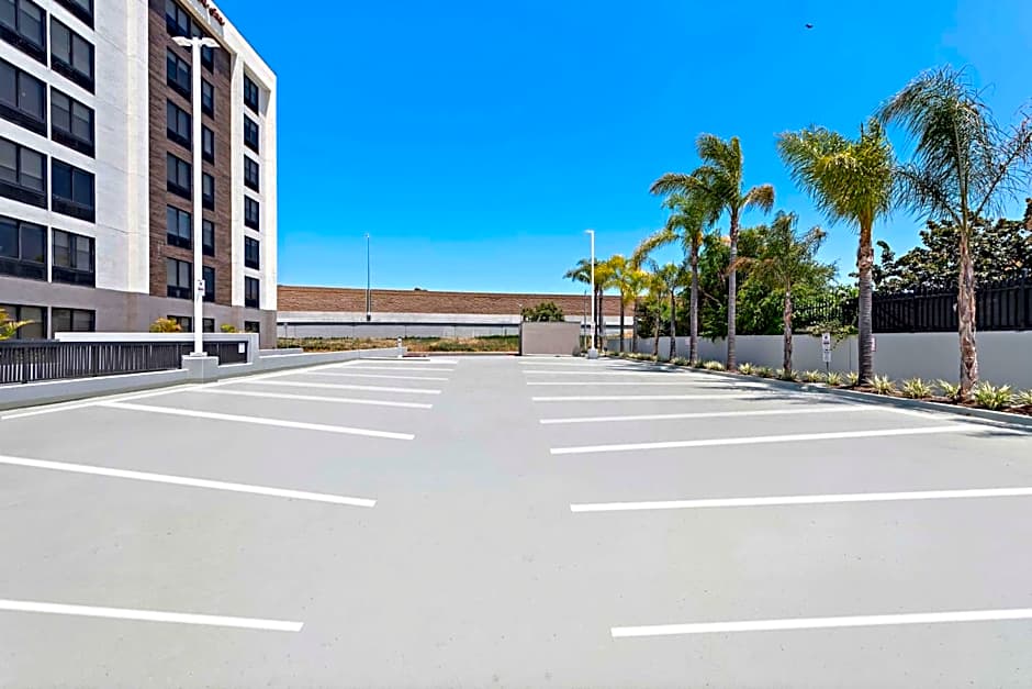 Hampton Inn by Hilton Los Angeles Airport