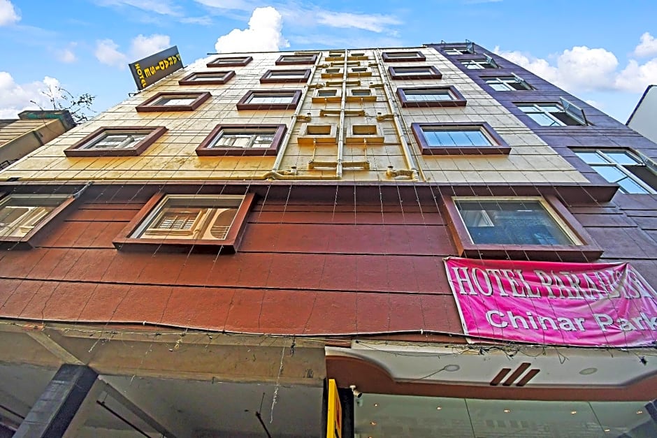 Collection O Hotel Paradise Near Chinar Park