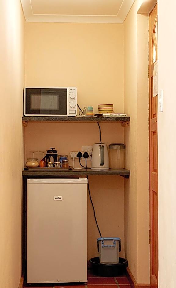 4 Rothman Street B&B