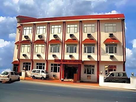 Hotel Maa Saraswati
