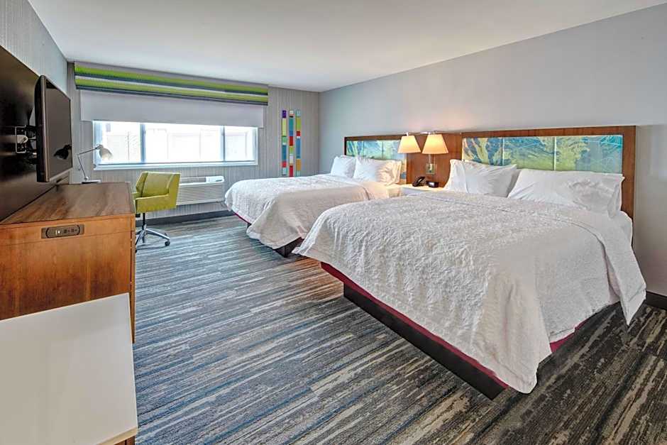 Photo 1 of 2 of 2 Queen Beds
