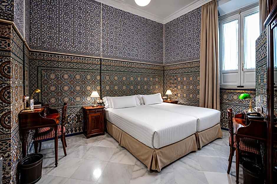 Hotel Simon