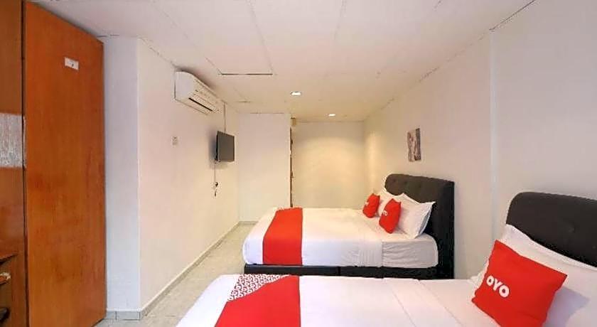 Hotel O Azimaju Guesthouse