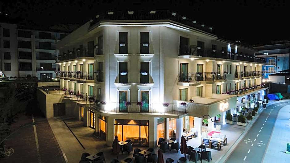 Hotel Mistral