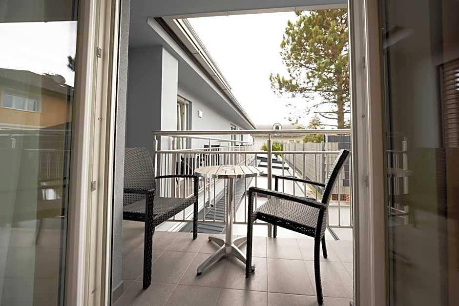 Primus Hotel & Apartments