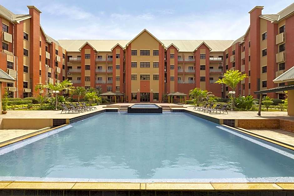 Hawthorn Suites By Wyndham Abuja
