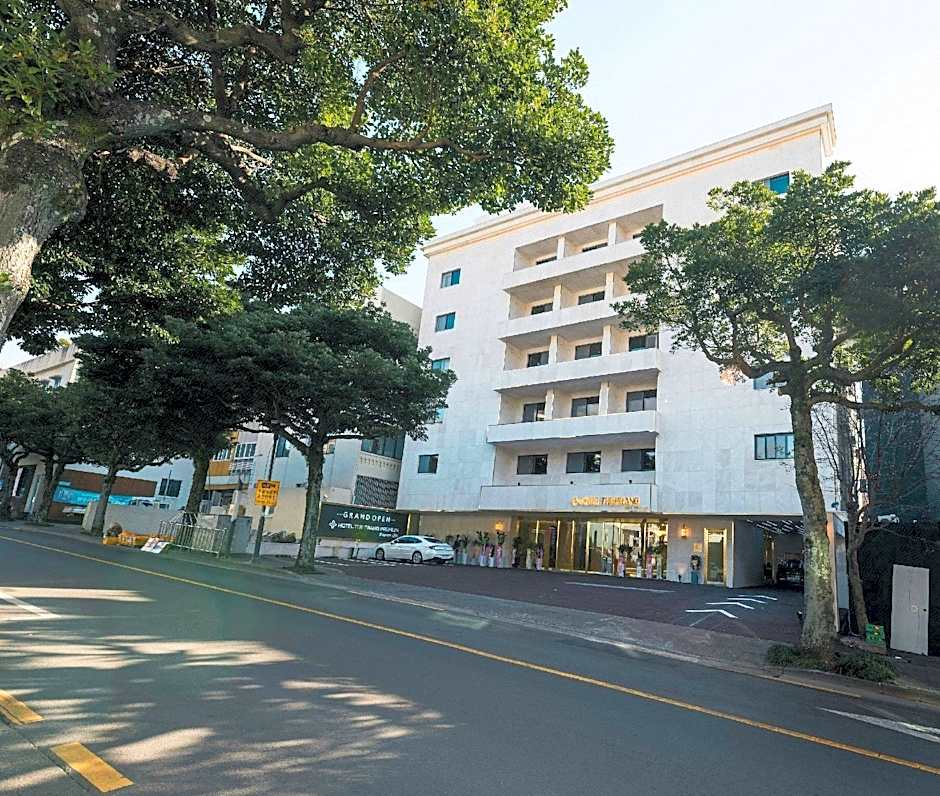 Hotel The Grang Seogwipo
