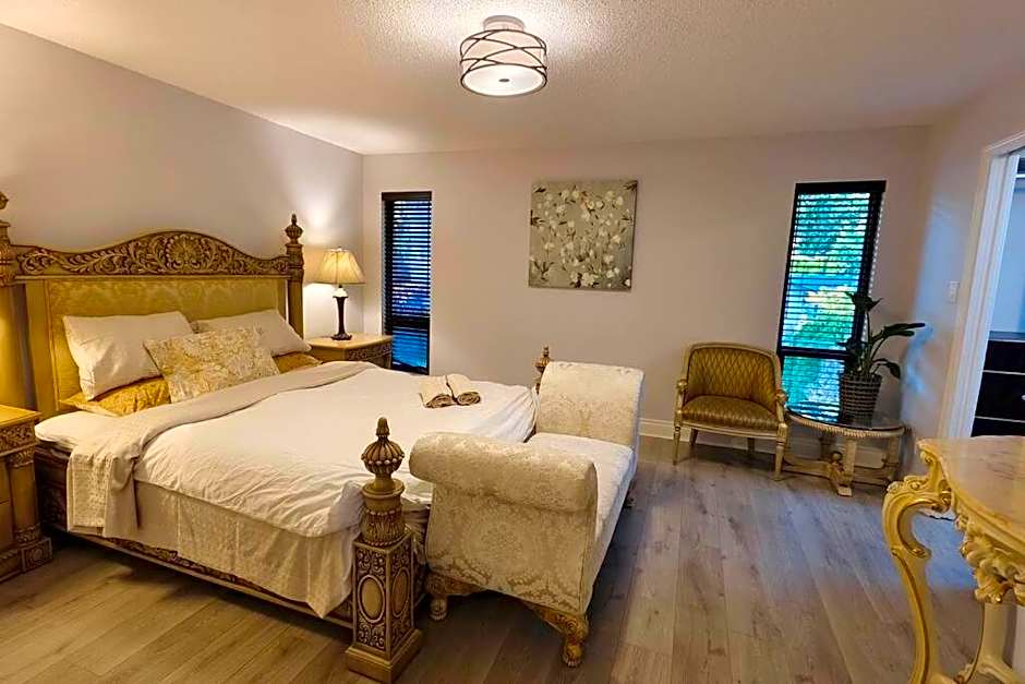 Luxury house with pleasure of life