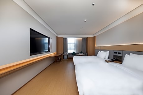 Twin Superior Room