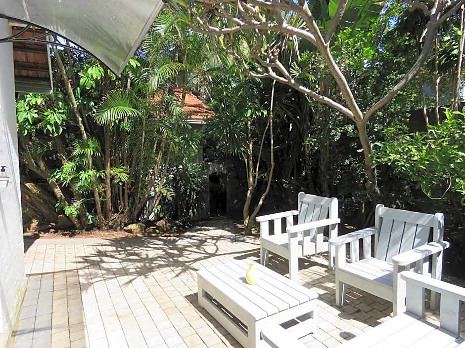 Bare Feet Retreat B&B