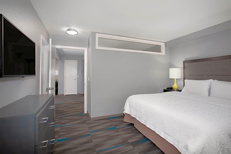 Hampton Inn Monterey