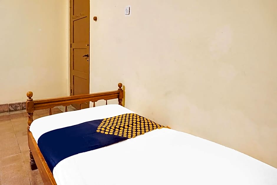 OYO Life 92087 Griya Nurainy