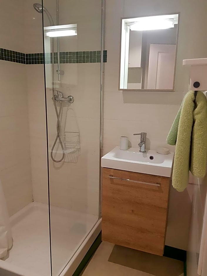 Maison d'Hôtes "La Pierre Pointue"