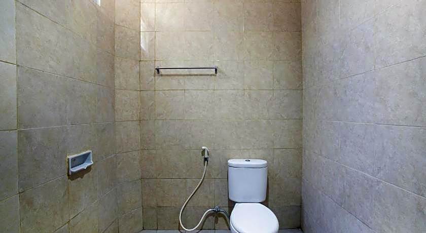 OYO 2320 Hotel Charvita