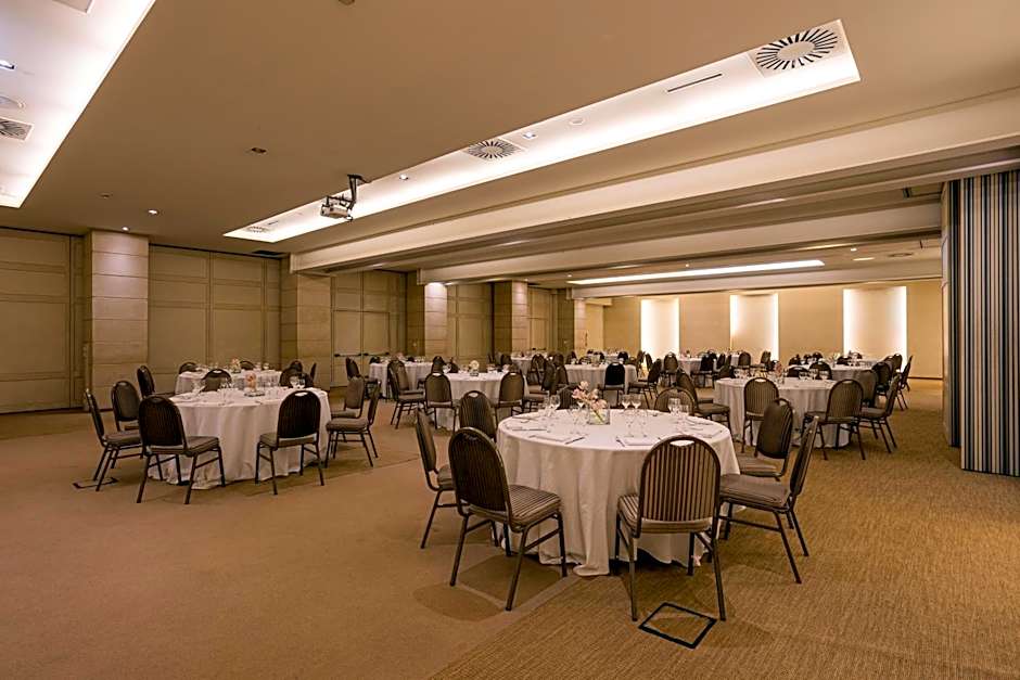 Cosmo Hotel Palace