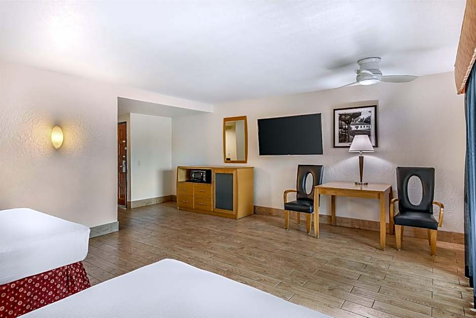 Best Western Pine Tree Motel