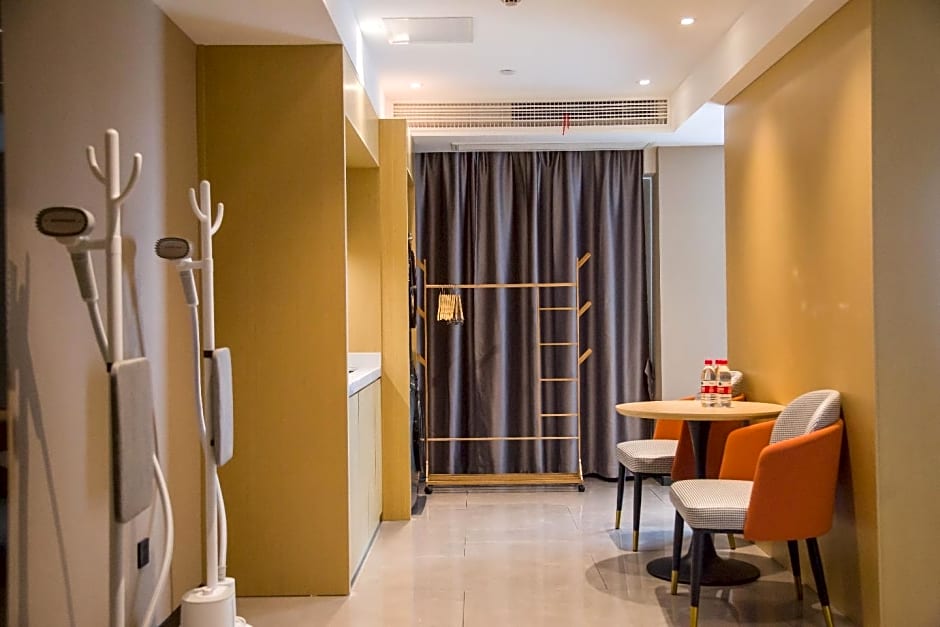 City Comfort Inn Badong Passenger Transport Center