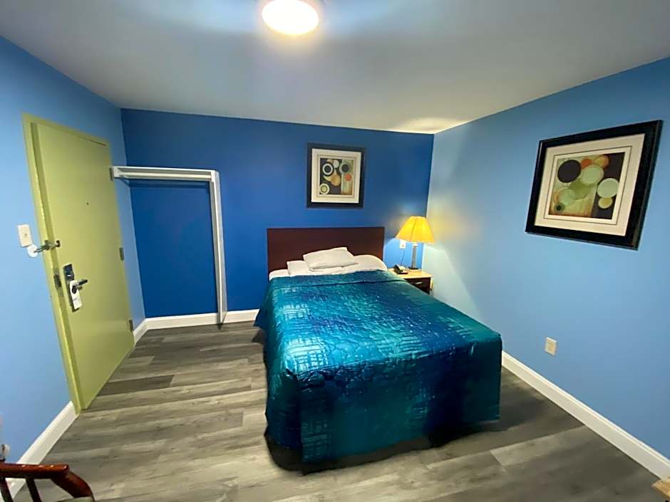 Red Carpet Inn & Suites Wrightstown