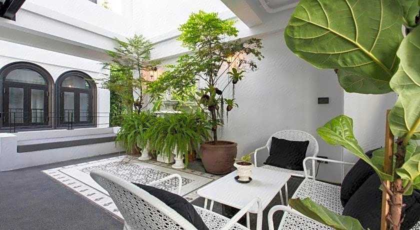 Xinlor House - Phuket Old Town