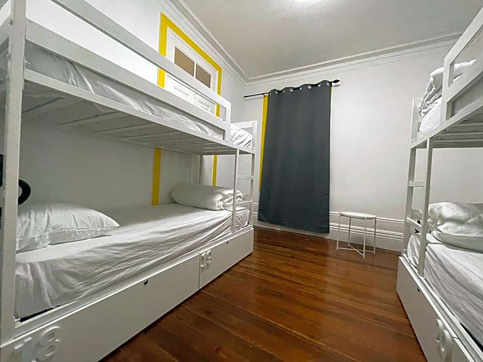 Owls Hostel Ildefonso