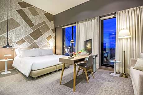 Premium Room (2 Adults + 1 Child)