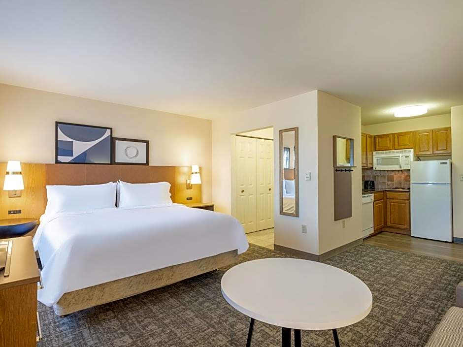 Staybridge Suites Milwaukee Airport South By IHG