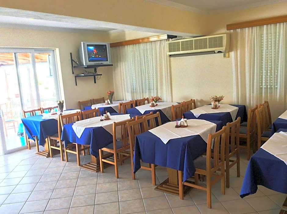 Andreolas Beach Hotel