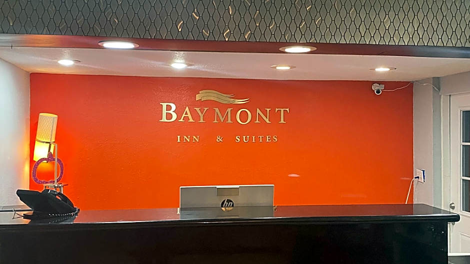 Baymont Inn