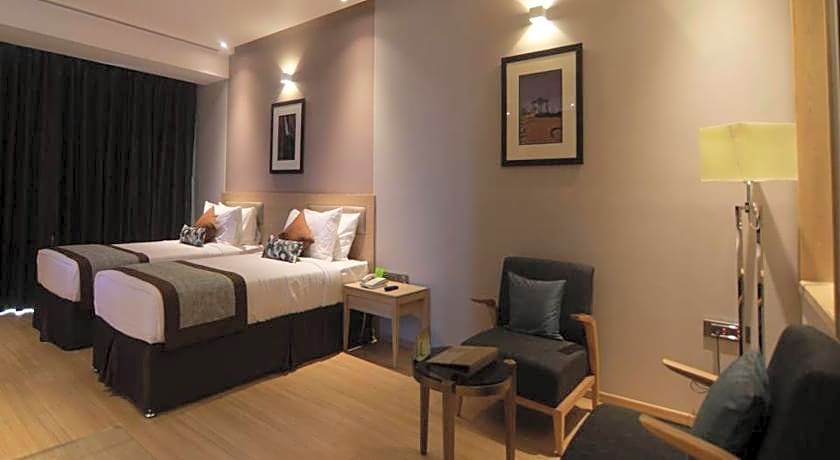 UK 27 The Fern Belagavi