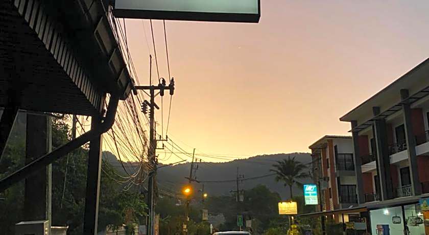 Kamala Havana Hotel And Cafe