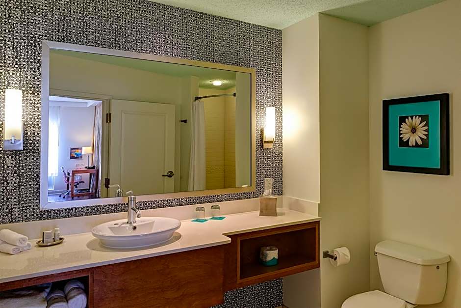 Hotel Indigo Columbus Architectural Center By IHG