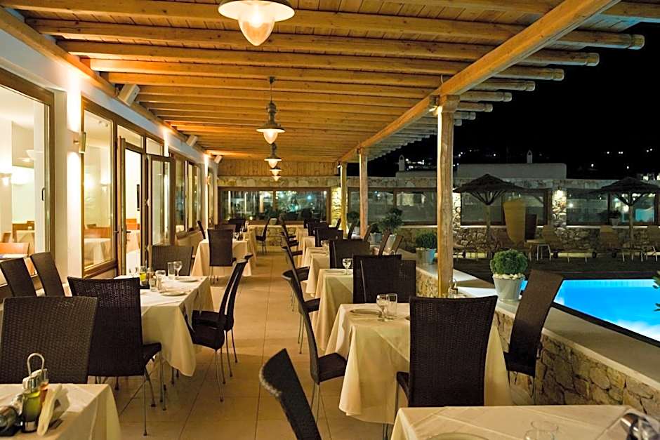 Yiannaki Hotel