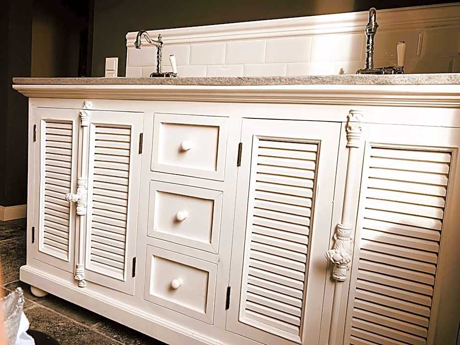 The Hampton Hock's - Wellness & Wine