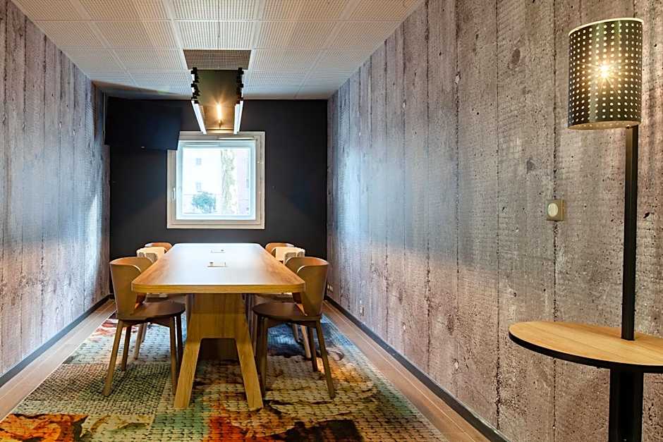 B&B HOTEL Paris Malakoff Parc des Expositions