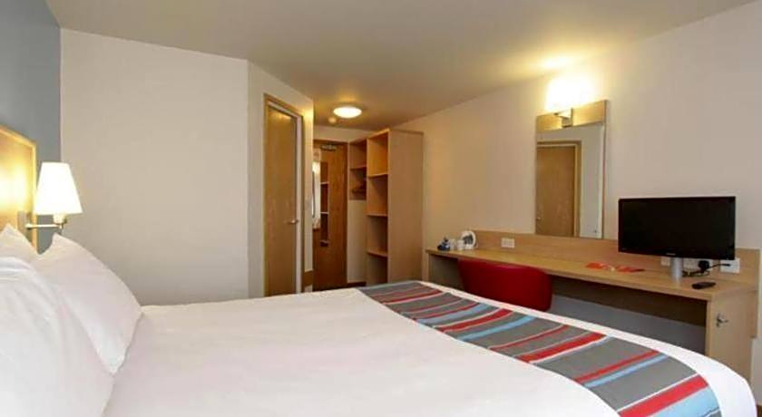 Travelodge Newbury Tot Hill