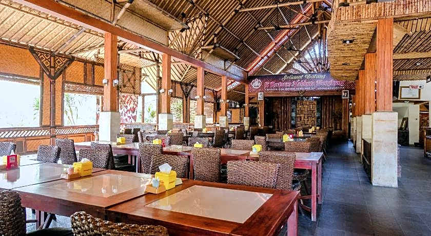 Hotel Mahkota Plengkung