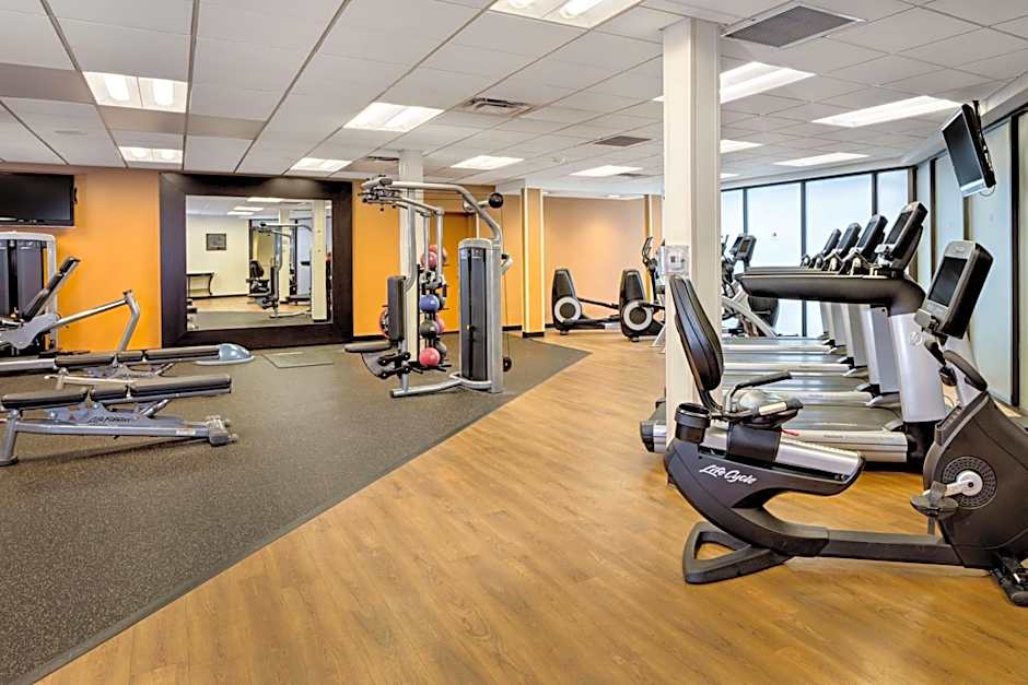 DoubleTree by Hilton Hotel & Suites Pittsburgh Downtown