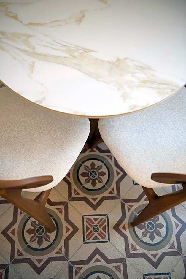 Jensen Luxury Suites