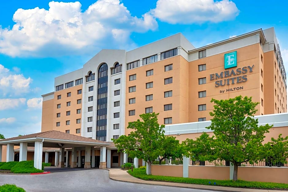 Embassy Suites By Hilton Hotel Kansas City-International Airport