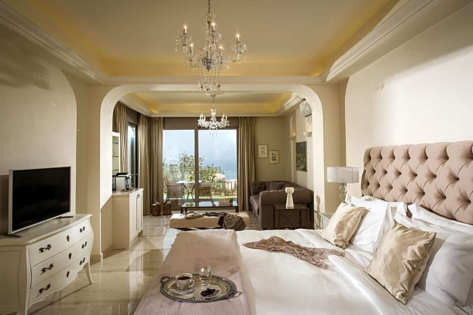 Creta Blue Boutique Hotel