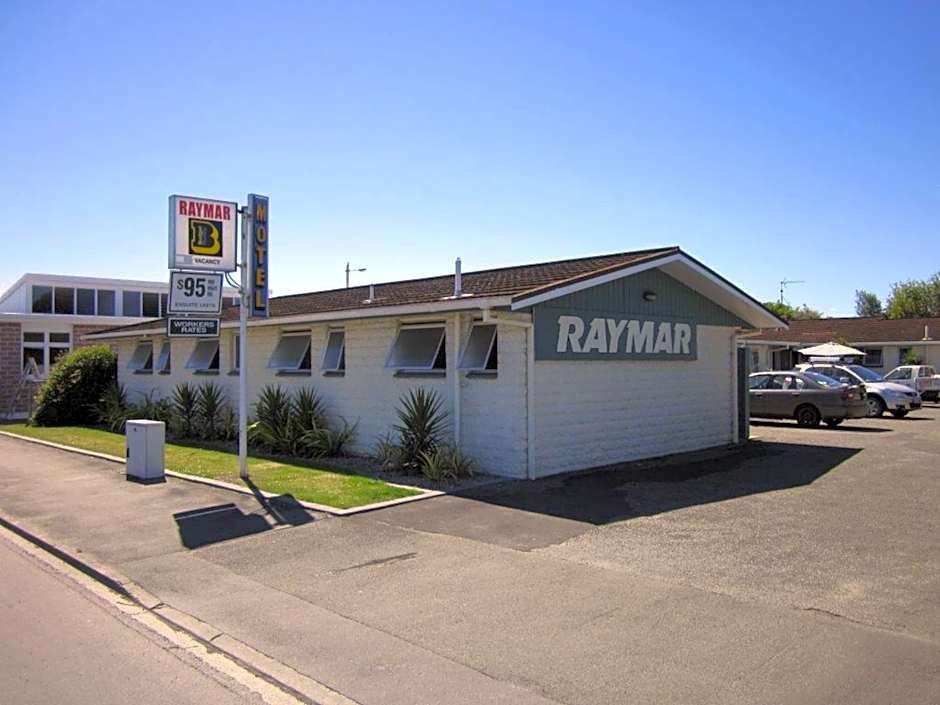 Photo 1 of 16 of Raymar Motor Inn