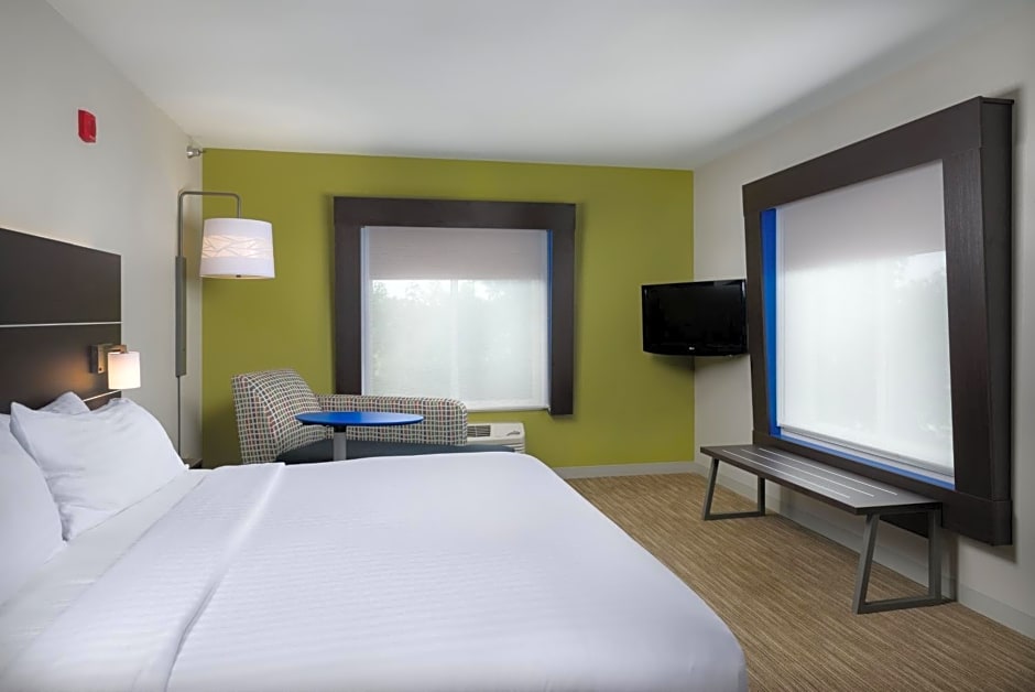 Holiday Inn Express Independence - Kansas City By IHG